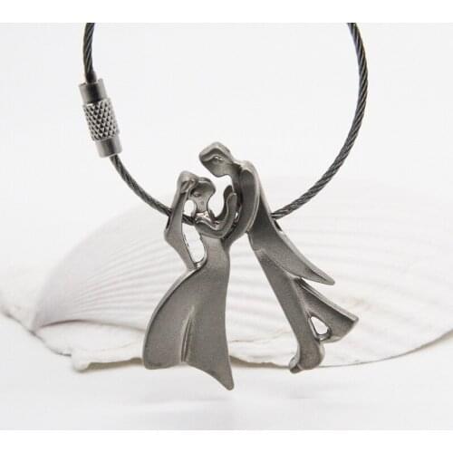 Simple Keychain Couple Hug Keychain Wire Rope Zinc Alloy Lovers Love Key Chain Pendant Accessories Valentines Day Jewelry Gift