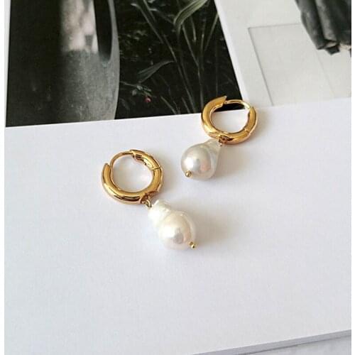 ALLNEWME Minimalist Contrast Color Rectangle Hoop Earrings for Women Mujer Brass Gold Black White Hollow Geometric Earring Gift