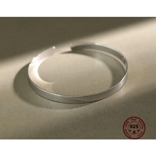100%S925 Sterling Silver Womens Bracelet Korean Version Of The New Smooth Fashion Versatile Minimalist Style Opening Shape