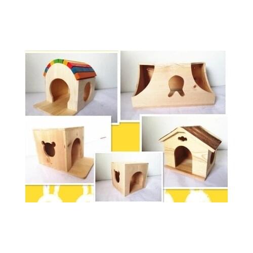 A variety of Totoro squirrel guinea pig wooden house devil squirrel wood nest warm pet bedroom