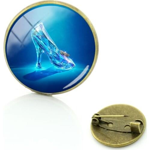 Disney Cinderella Style Head Brooch Jewelry Glass Fashion Accessories Princess Brooch Cabochon Dome Jewelry Gift
