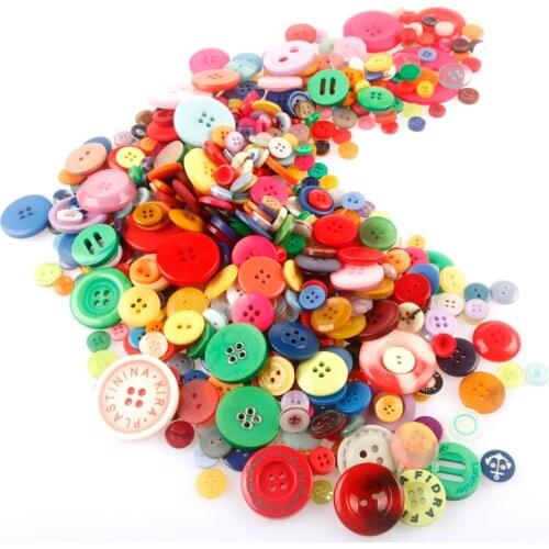600pc Resin Buttons 2-4Hole for DIY Scrapbooking Crafts Baby Children Clothing Sewing Accessories Decoration Material Random mix