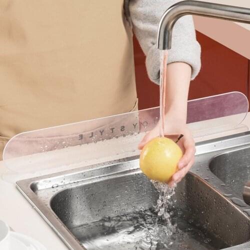 1Pc Kitchen Sink Water Splash Guards with Sucker Waterproof Screen Dish/ Fruit Vegetable Washing Anti-water Board Baffle Plate