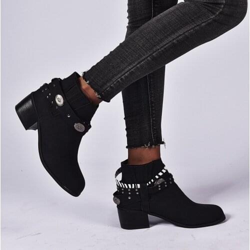 2021 Winter Women Biker Ankle Boots PU Leather Metal Decoration High Heel Rubber Round Toe Black Platform Ladies Shoes