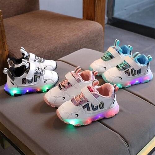 Spring autumn period the new childrens shoes lights boy sneakers soft bottom breathable baby shoe LACES lamp glow of the girls