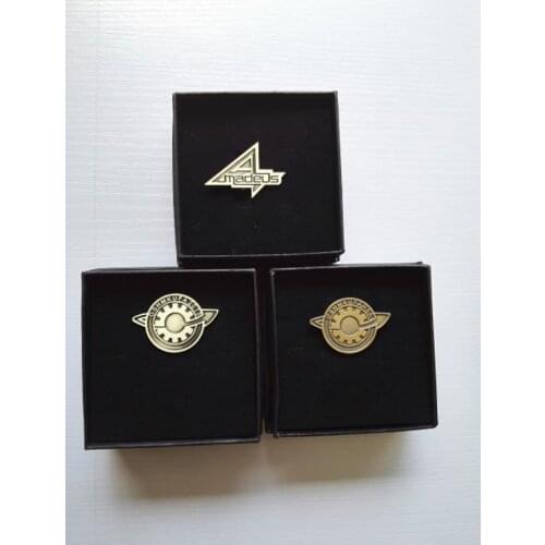 Steins Gate Makise Kurisu labmem Japanese Lapel Pin Brooch Badge Amadeus OSHMKUFA2010 OSHMKUFAHSA Metal Brooches For clothes Hat