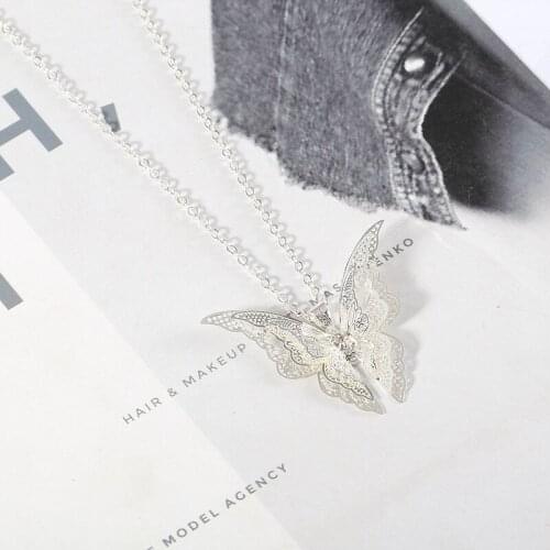 Delicate Flying Butterfly Necklace Fashion Shining Zircon Jewelry Hollow Pendant Chain Choker Necklace Women Girls romantic