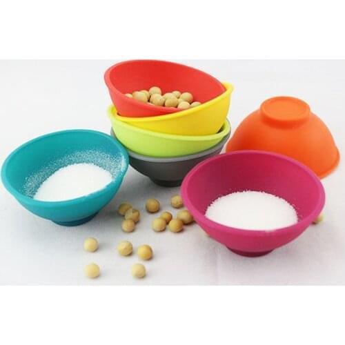 Mini Seasoning Bowl Round Baby Feeding Bowl Baby Feeding Dish Rice Silicone Drop Resistance Bowls Kitchen Supplies