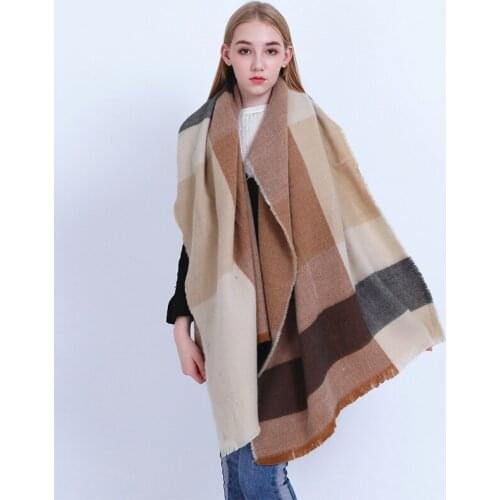 New arrival Fashion long warm cute Scarf Autumn and winter Plaid Fresh comfortable elegant vintage high quality tassel scarf