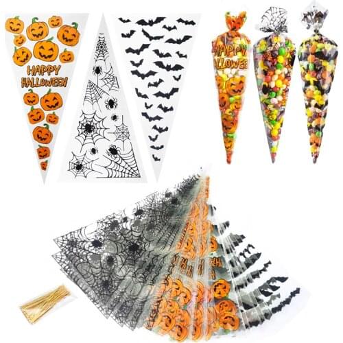 100Pcs Halloween Cone Bag Pumpkin Bat Spider Triangle-shape Candy Bags Halloween Gift Favors Package Treat Or Trick Candy Pocket