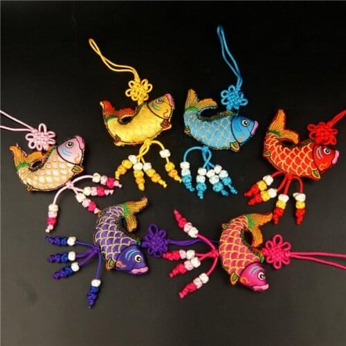 3pcs Chinese Knot Embroidery Fish Small Hanging Ornament Handmade Ethnic Craft Bag Accessory Wedding Party Favor