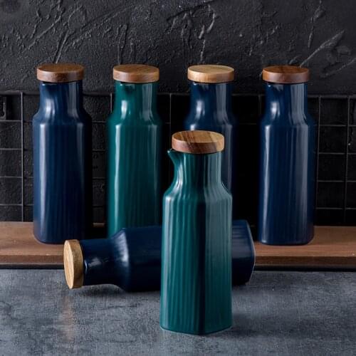 Kitchen Ceramic Soy Sauce Bottle Vinegar Cruet Dressing Jar Oil Cup Ins Art Oil Vinegar Cup Tableware Drop Shipping