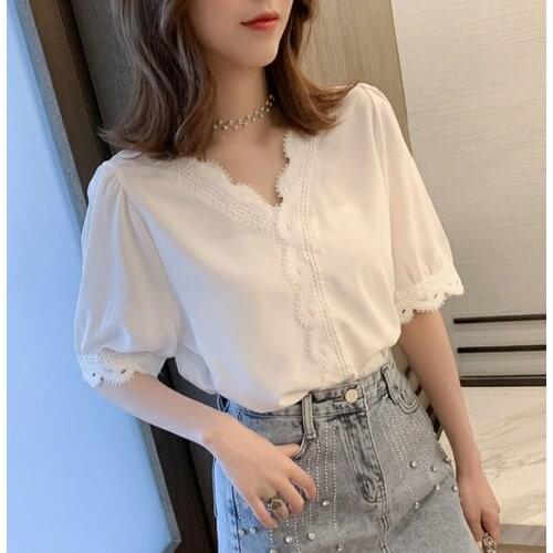 Woman Tshirts Summer New 2021 Korean Fashion Puff Sleeve Female Tees Lace Casual Loose Short Solid V-Neck Collar Femme Tops