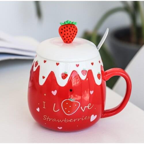 Japanese Style Ceramic Cute Strawberry Coffee Mug with Lid and Spoon Creative Porcelain Breakfast Milk Oatmeal Cup Drinkware