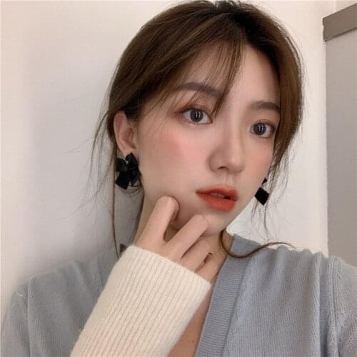Earrings for Women Black Retro Bow Earrings Fashion Student Style Lightweight Earrings Jewelry Accessories Wholesale