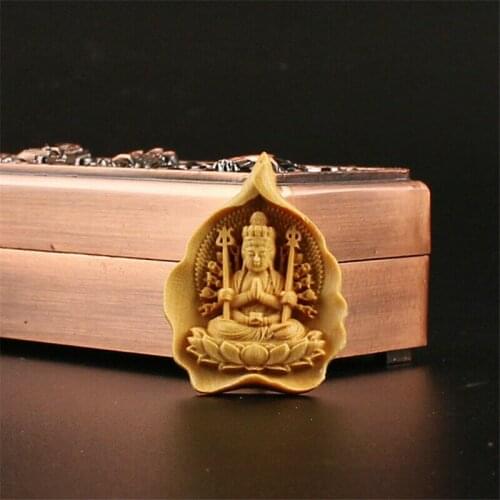 Chinese Exquisite Boxwood Hand Engraving Thousands Hands Kwan-yin Pendant Buddha Statue Small Gift