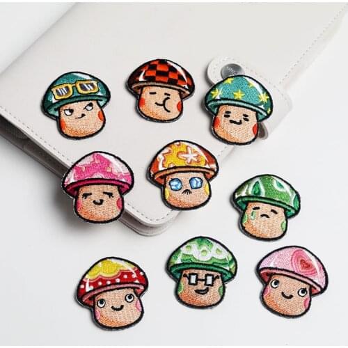 Embroidery Cloth Sticker Heat Transfer Patchwork for Clothing Pretty Mushroom Pattern Iron on Patches DIY Decoration Bags Hat