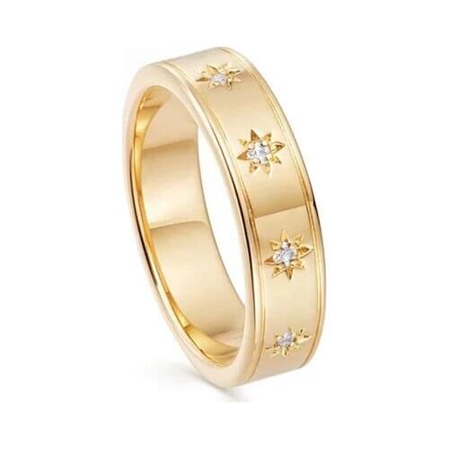 Summer new arrived Classic Fashion Simple Band Ring For Women Northstar CZ Design Sparking CZ Starburst Signet Ring For Women