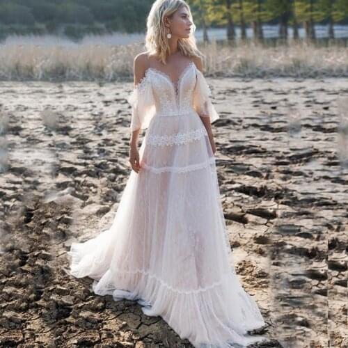 Boho Beach Wedding Dresses 2020 Off Shoulder A Line Lace Applique Illusion Boho Country Wedding Dress Backless Plus Size