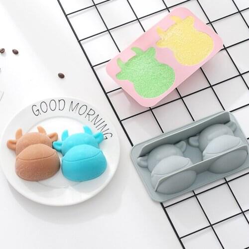 Cartoon animal silicone mold chocolate mold cake decoration tool Christmas decoration diy candle bull head mousse baking tool