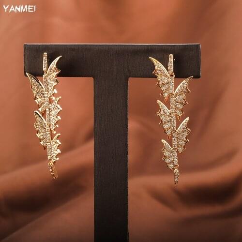 Fashion and Romantic Butterfly Wings Stud Earrings Luxury Bat Elegant Earring for Women Wedding Fine Jewelry Earrings 2021 Trend