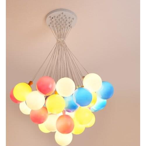 Childrens room LED chandelier modern colorful balloon decoration lighting simple and warm room bedroom kindergarten chandelier