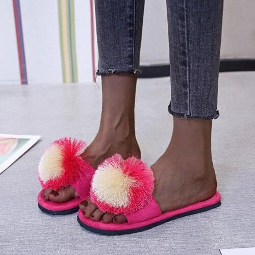 2020 Cute Tassel Faux Fur Ball Slippers Popular Furry Summer Woman Slides Kawaii Outdoor Flat Sandals Casual Ladies Shoes