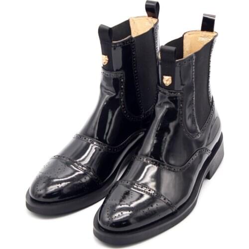 Winter Fashion Carved chelsea Boots Men Genuine Leather Ankle boots breathable Mens Boots High Top short casual Boots