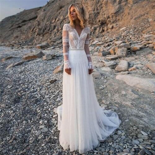 V-Neck Lace Long Sleeves Tulle With Buttons Back Custom Made Bohemia Wedding Gowns Spring Beach Vestidos De Mariee