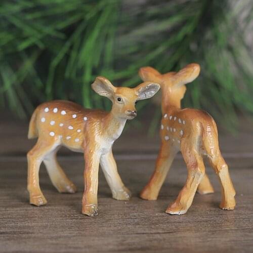Miniature Pastoral Giraffe Sika Deer Decoration Resin Lovely Animals Desktop Decor Home Office Crafts Micro Landscape Figurines