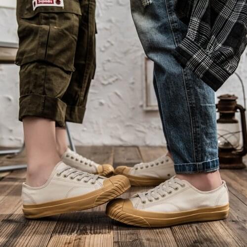 WAKO Fashion Footwear