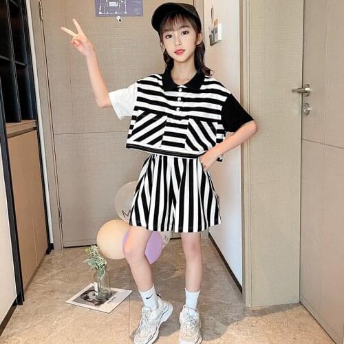 Girls sets 2021 summer new teenage girl striped top and shorts causal 2pcs suits children outfits wholesale