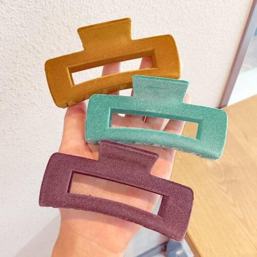 New Retro Geometric Shark Clip Hollow Flowers Catch Clip Hair Accessories Large Bath Hairpins for Women Girls yellow pink