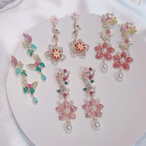Fashion Korean Rhinestone Butterfly Long Crystal Drop Earrings For Women Students Holiday Party Pendientes Jewelry