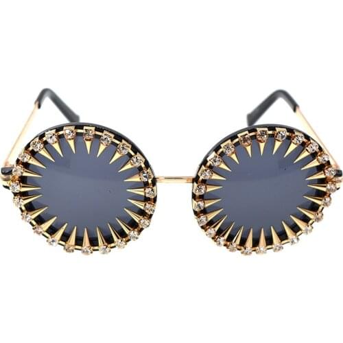 Baroque rhinestones crystal Sunglasses Women Vintage Round Sun Glasses for Ladies Retro Glass or Female oculos de sol feminin