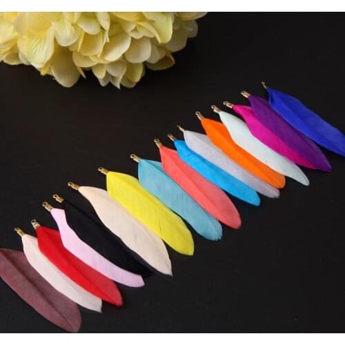 Natural Feathers Multicolor 7-9cm Small Floating Goose Feather Plume for Wedding Jewelry Decoration DIY Crafts Plumes 50Pcs/lot