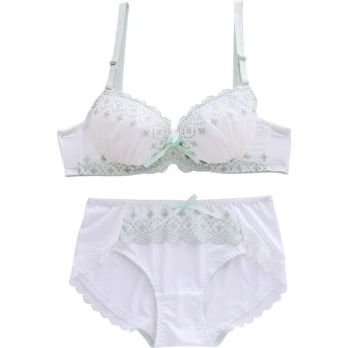Clover Embroidery Lace White Japanese Bra & Panties Set Underwire Push Up Soft Underwear Intimates Set Kawaii Lolita
