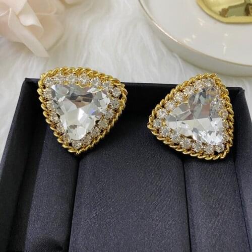 Retro style three-dimensional triangle crystal noble ear clip