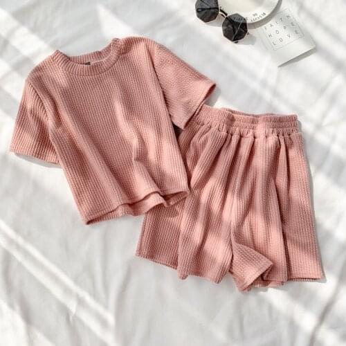 New Women Pink Two Piece Sets Sportsuits Summer Pullover Ctop Tops + Tank Top And Shorts Outfit Fashion Woman Tracksuits Clothes