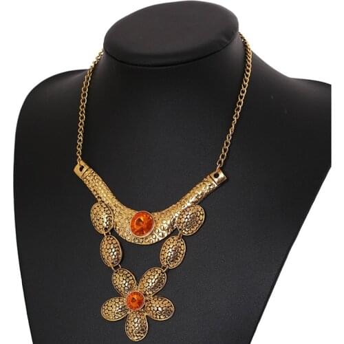 LZHLQ Retro Carved Choker Statement Necklace Women 2 Colors Zinc Alloy Necklaces Pendants Trendy Jewelry Collares Collier