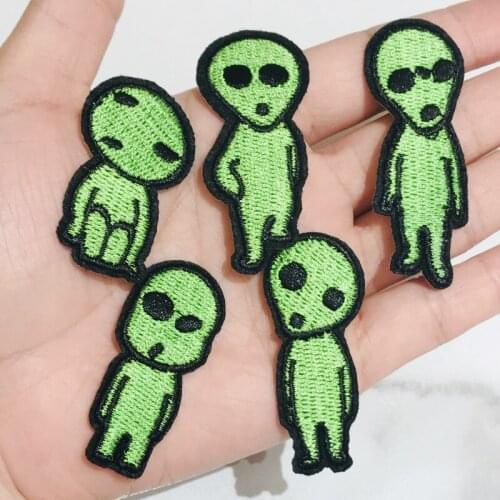 1Pcs Alien UFO Patch Iron on Clothes Heat-adhesive Embroidered Patches for Clothing Jackets DIY Badge Sticekrs for Repair Holes