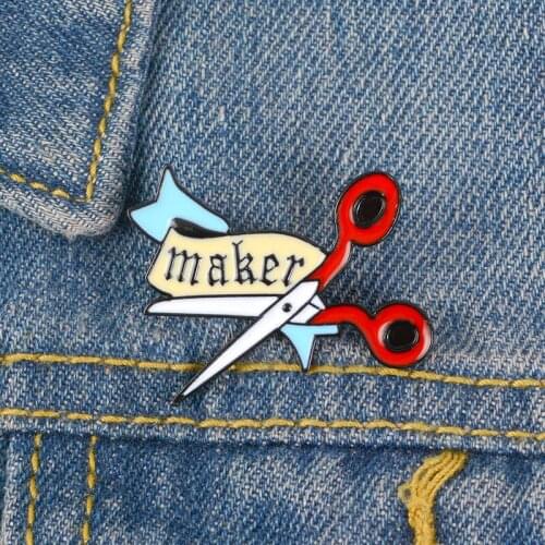 Scissors Enamel Pin Cartoon Banner Maker badge brooch Lapel pin Denim Jeans bag Shirt Collar Handcraft Jewelry Gift for Friends
