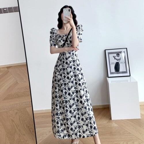 Newly Females Dress Retro Puff Short Sleeved Floral Square Neck Dress High Waist Long Dress for Summer