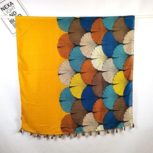 2021 Spain Fashion Petal Floral Tassel Viscose Shawl Scarf Lady Print Soft Pashmina Stole Wrap Snood Bufandas Muslim Hijab Sjaal