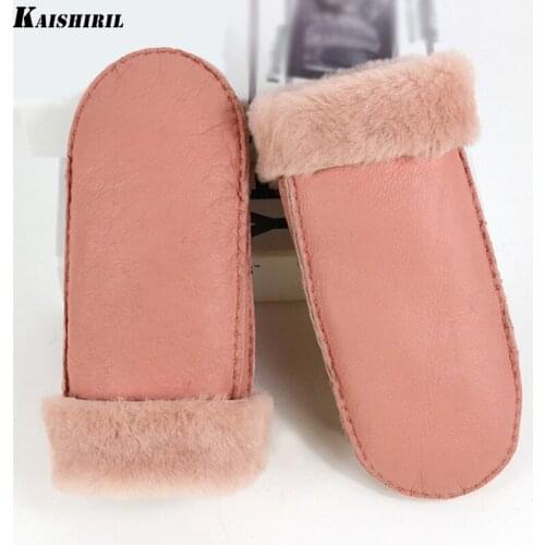 2018 Fashion winter gloves women warm fur wool genuine leather gloves & mittens 8 colors . high quality . very beautiful