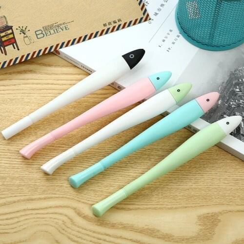 50PCS Koreas New Students Learn Stationery Cute Color Fish Neutral Pen Office Supplies Black Cover Signature Pen