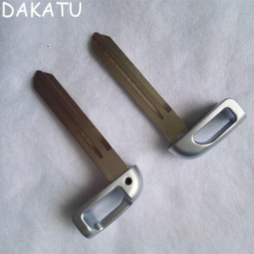 DAKATU Smart Key Blade Right For Hyundai IX35 Verna Genesis MDAvante Emergency Spare Key Blade For KIA K2 K5 Forte Sportage Soul
