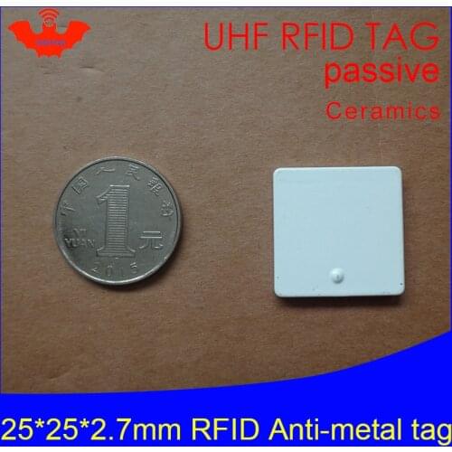 UHF RFID anti-metal tag 915mhz 868mhz Alien Higgs3 pallet EPCC1G2 6C 25*25*2.7mm square Ceramics smart card passive RFID tags