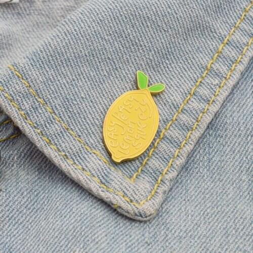 Lemon Brooch Creative Cute Yellow Fruit Pins Badge Bag Backpack Pin Jewelry Enamel Corsage Jeans Jacket Costume Ornament W8KF