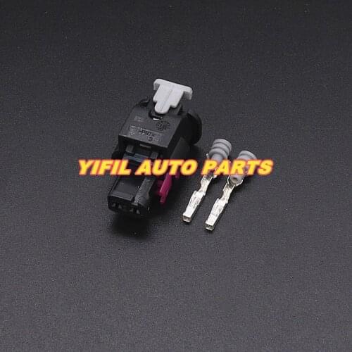 10pcs 2 pin waterproof male For VW Passat Golf A4 A6 Q5 Fuel Pump Electric wire harness connector 4F0973702